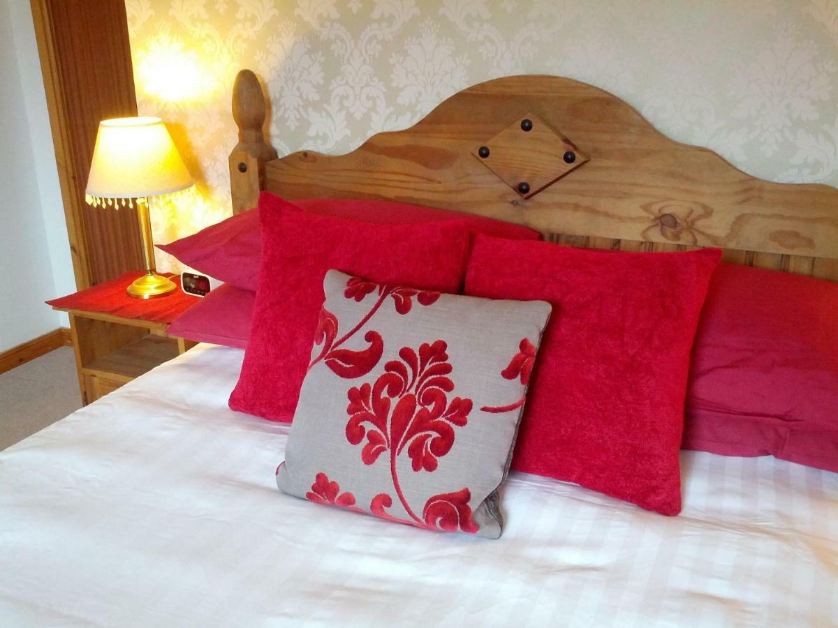 Toads Croak Bed & Breakfast อินเวอร์เนส ภายนอก รูปภาพ