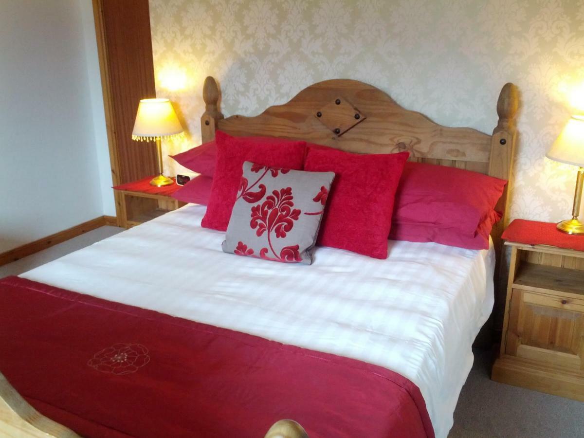 Toads Croak Bed & Breakfast อินเวอร์เนส ภายนอก รูปภาพ