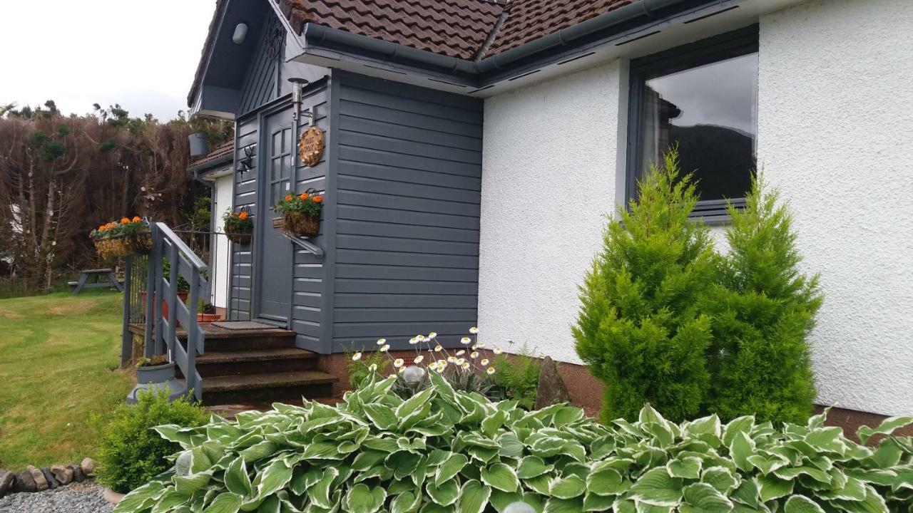 Toads Croak Bed & Breakfast อินเวอร์เนส ภายนอก รูปภาพ