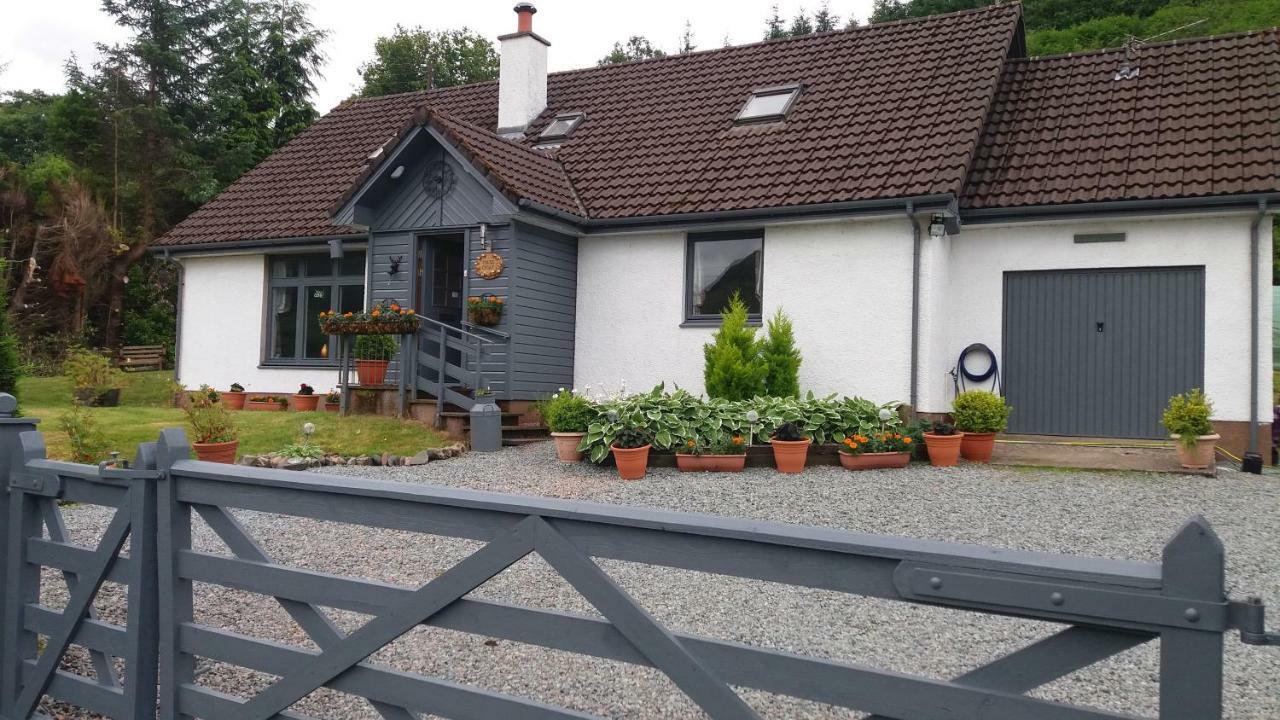 Toads Croak Bed & Breakfast อินเวอร์เนส ภายนอก รูปภาพ
